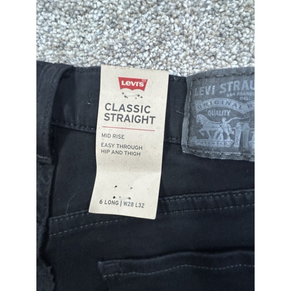 New Levi's Classic Straight Mid Rise Woman's Black Jeans Size 28x32 6 Long #0170